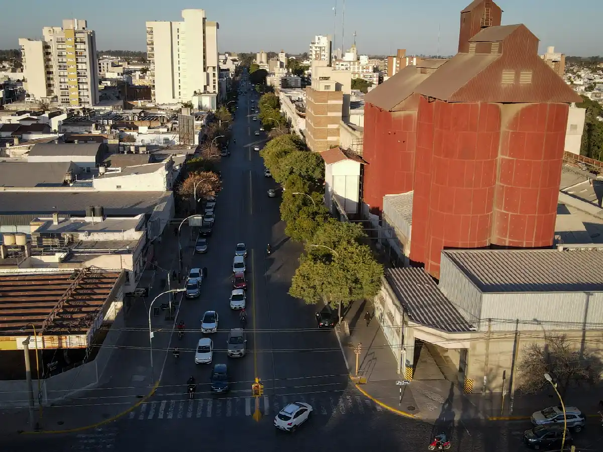 Entre unos 20 proyectos, eligieron los ganadores del concurso de renovación del Bv. 25 de Mayo