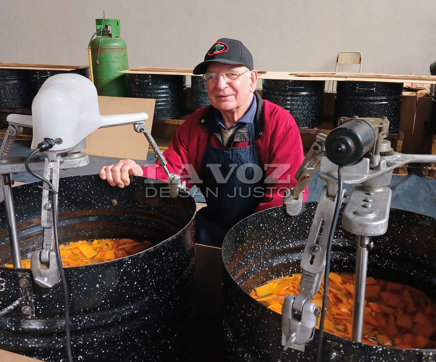“Para mí es un placer hacer el locro y que la gente lo disfrute”, confesó Fenoglio.