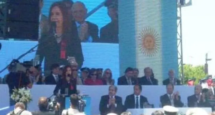 Casini: “La Presidenta tiene todas las intenciones de venir el 20 de noviembre”
