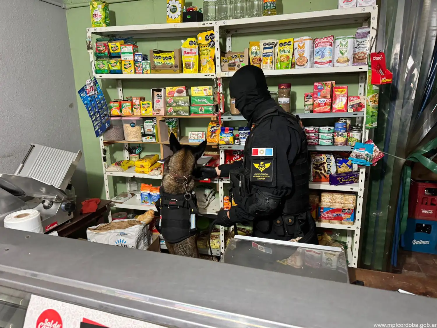 El punto de venta funcionaba con un kiosco como fachada.