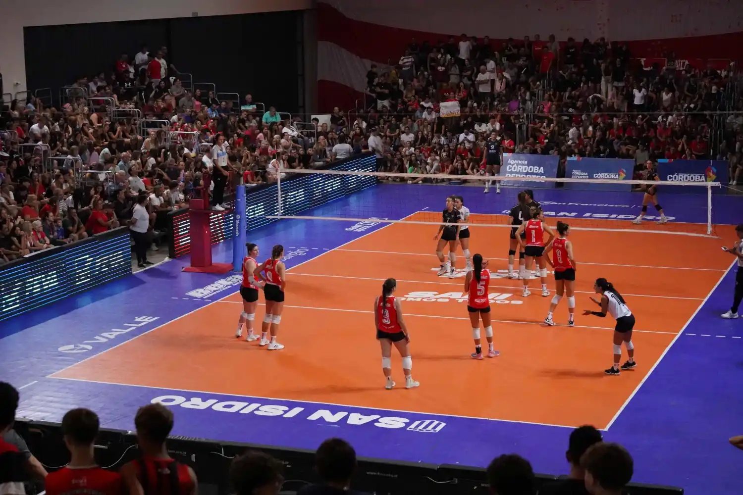 Más vale que la vamos a jugar