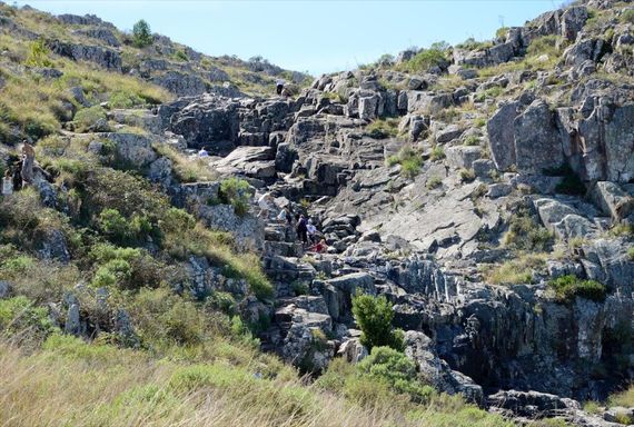 La Asamblea por la Preservación de las Sierras organizó una caminata para este sábado