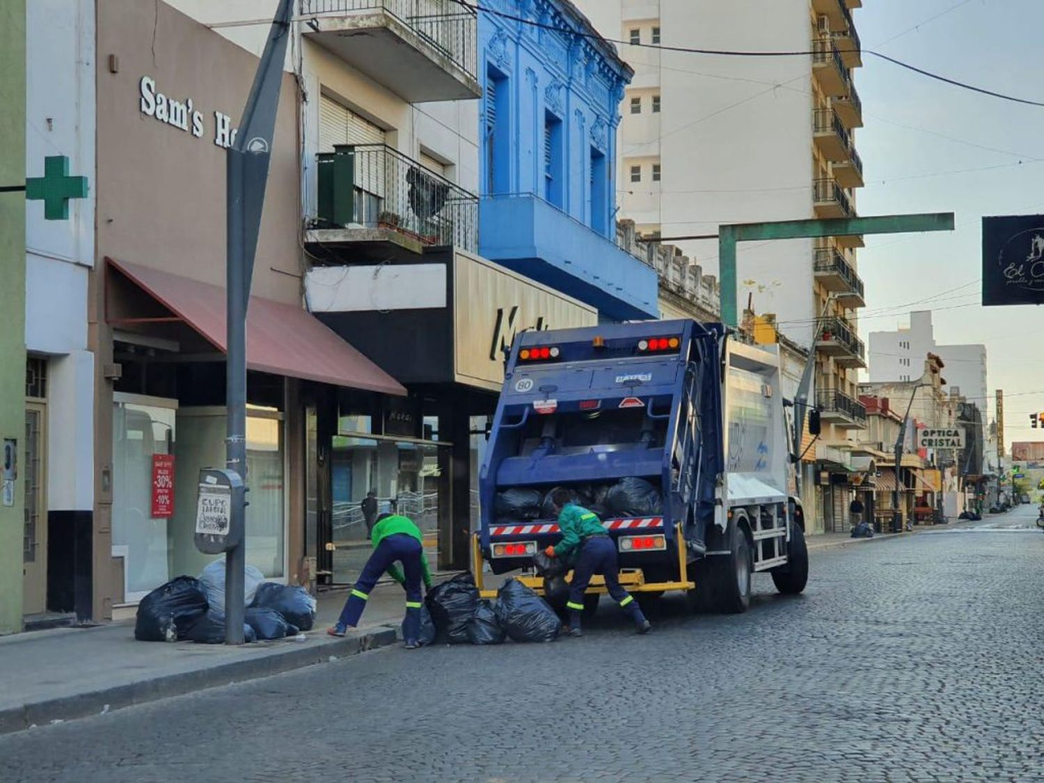 La empresa contratada por el Municipio ya recoge los residuos domiciliarios en Tandil