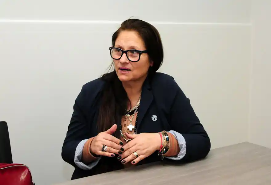 Con pleno empleo, el gremio de la sanidad se esfuerza para regularizar los geriátricos