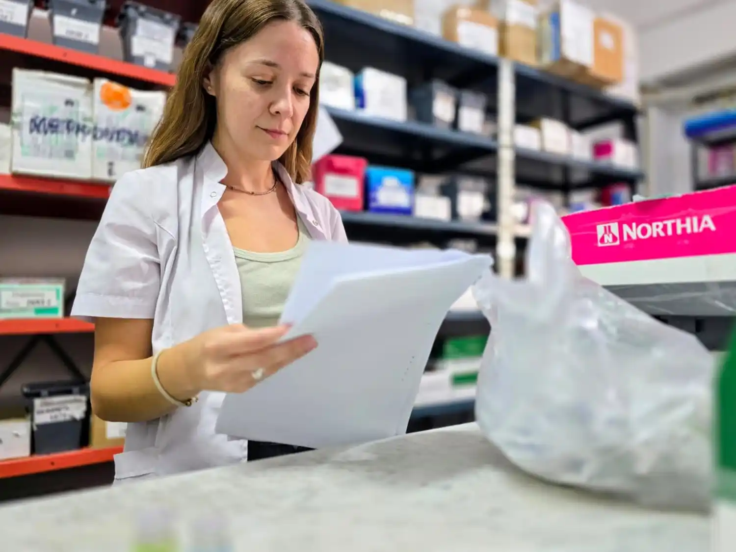 Emilia Rochet, jefa del servicio de Farmacia del Hospital Municipal Ramón Santamarina.