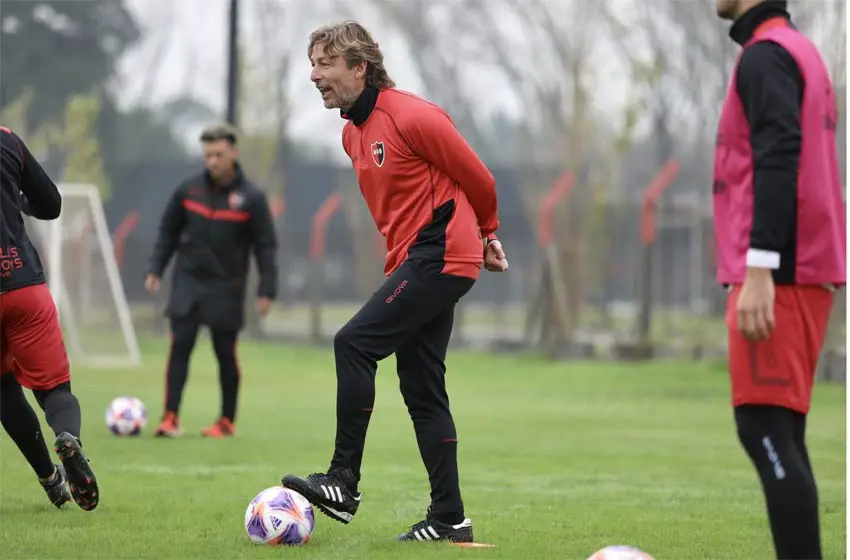 Heinze recuperará una pieza fundamental para visitar a Independiente