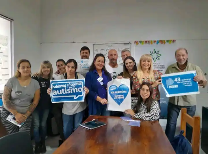 El encuentro se llevó a cabo este martes en el marco del Día Mundial de Concientización sobre el Autismo. Foto: Laura Almirón.