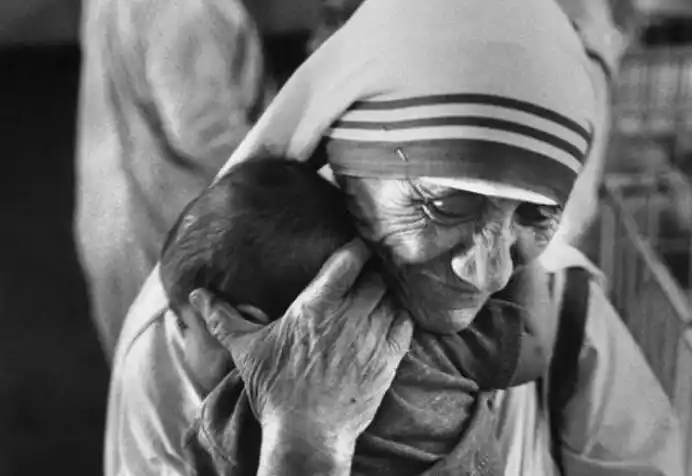 Con amor se soporta la oscuridad