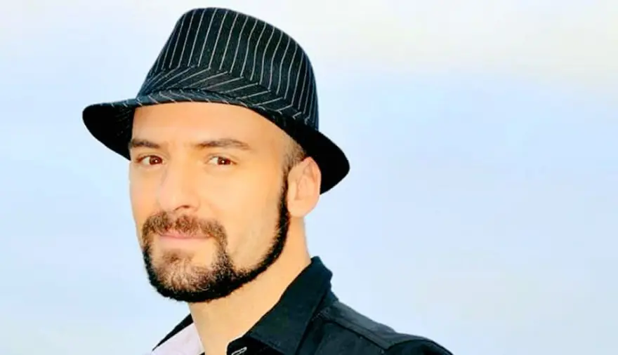 Se viene un nuevo show de Juan Etchegoyen
