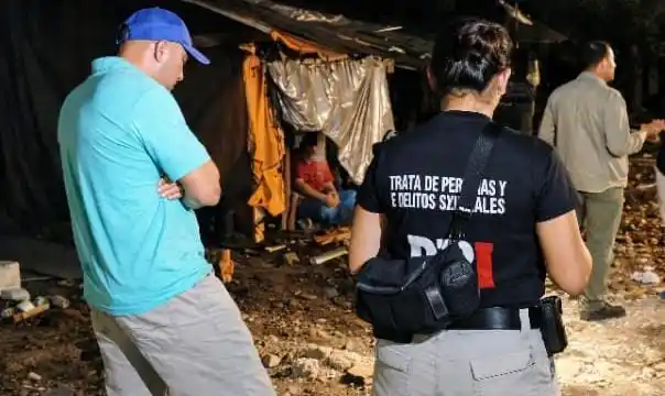 Le envió fotos de armas con una brutal amenaza a su ex pareja: lo investigaron y cayó preso