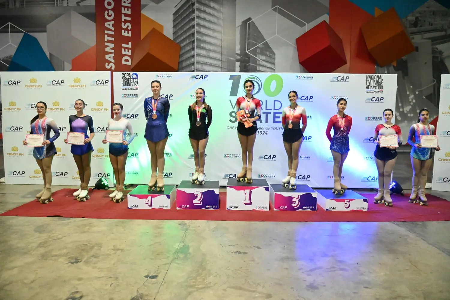 Bronce Nacional en Figuras Obligatorias para Adolfo Gonzáles Chaves, disciplina Escuela