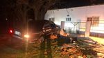 imagen Un auto se estrelló contra el tapial de una vivienda en Aranguren