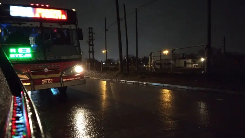 La UTA levantó el paro en el AMBA, pero rige la medida de fuerza para el resto del país