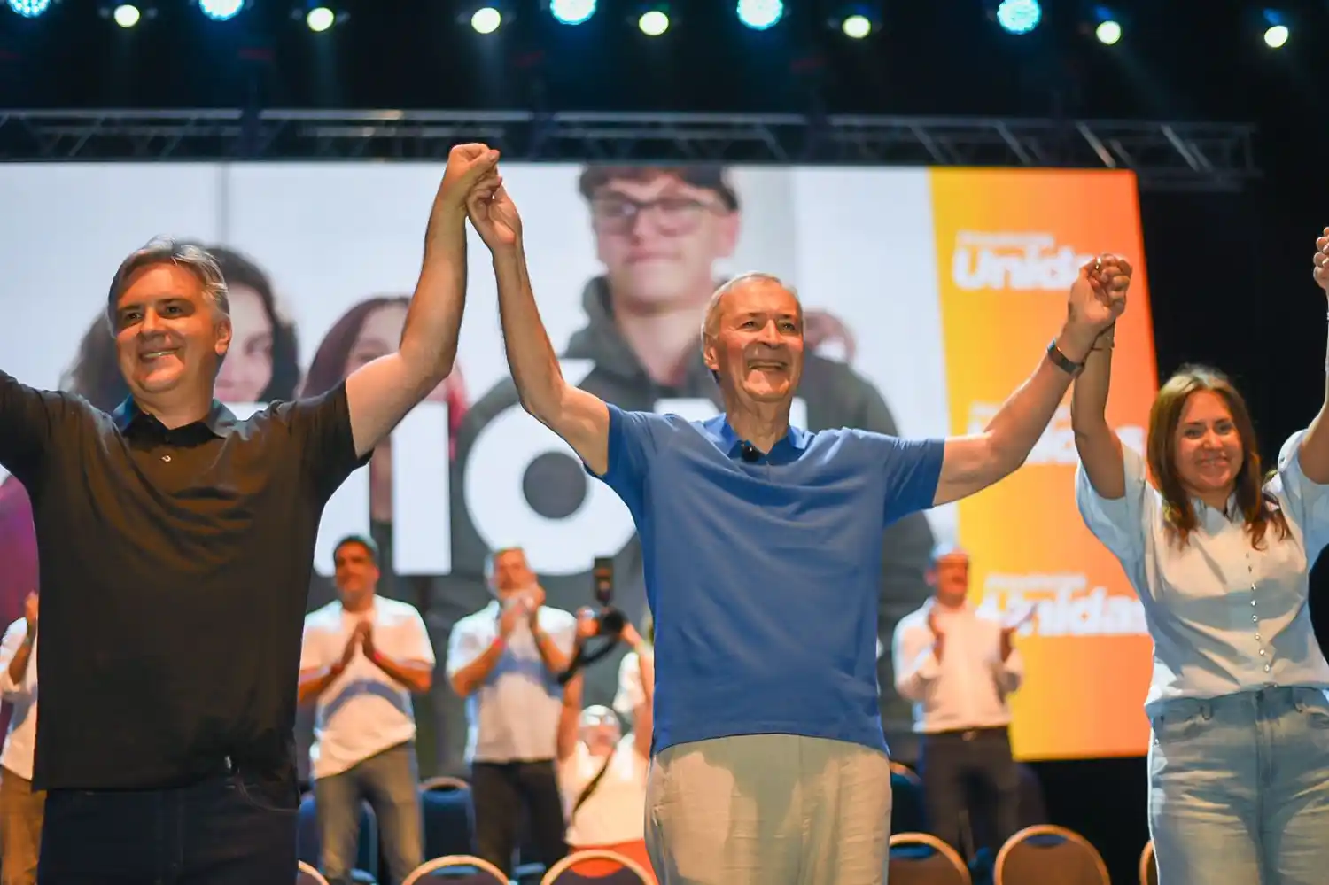 Schiaretti propuso medidas para promover la producción, el empleo y la educación.