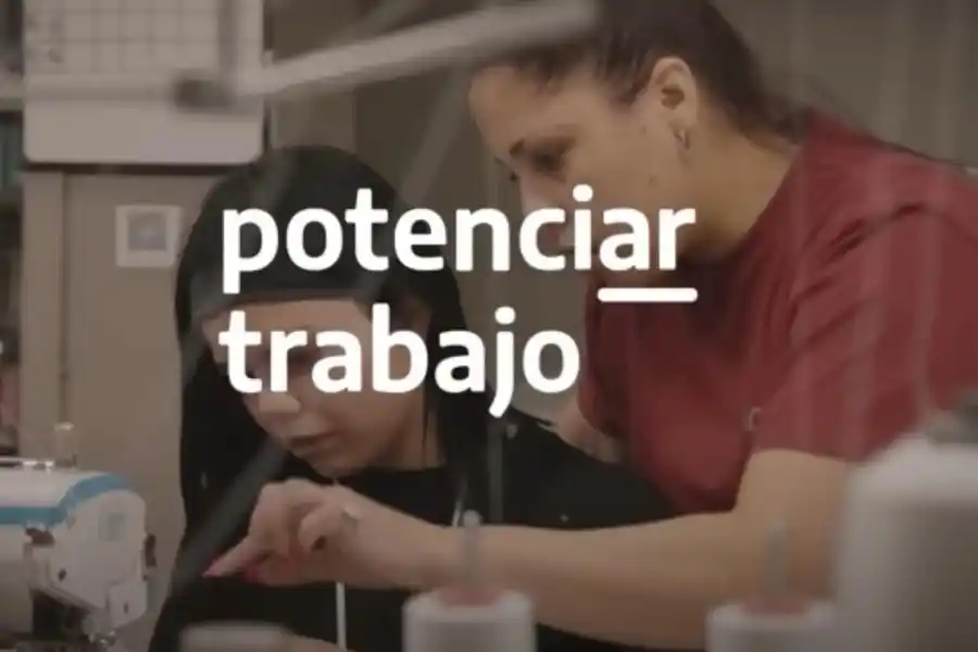 Titulares de Potenciar Trabajo cobran este sábado el bono de 10 mil pesos