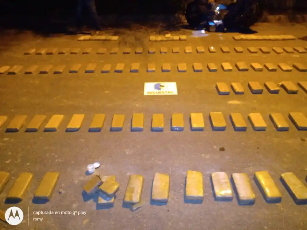 Hallan 150 kilos de marihuana en una plazoleta de Paraná