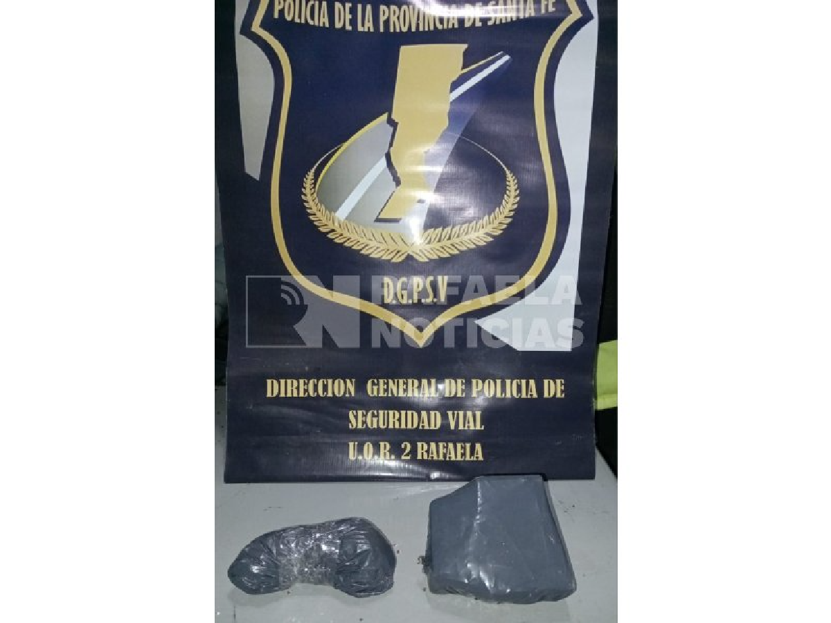Trasladaba droga de San Francisco a Clucellas en remis