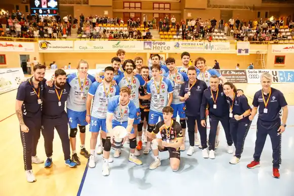 Santiago Aulisi volvió a consagrarse sub-campeón de la SuperLiga de España