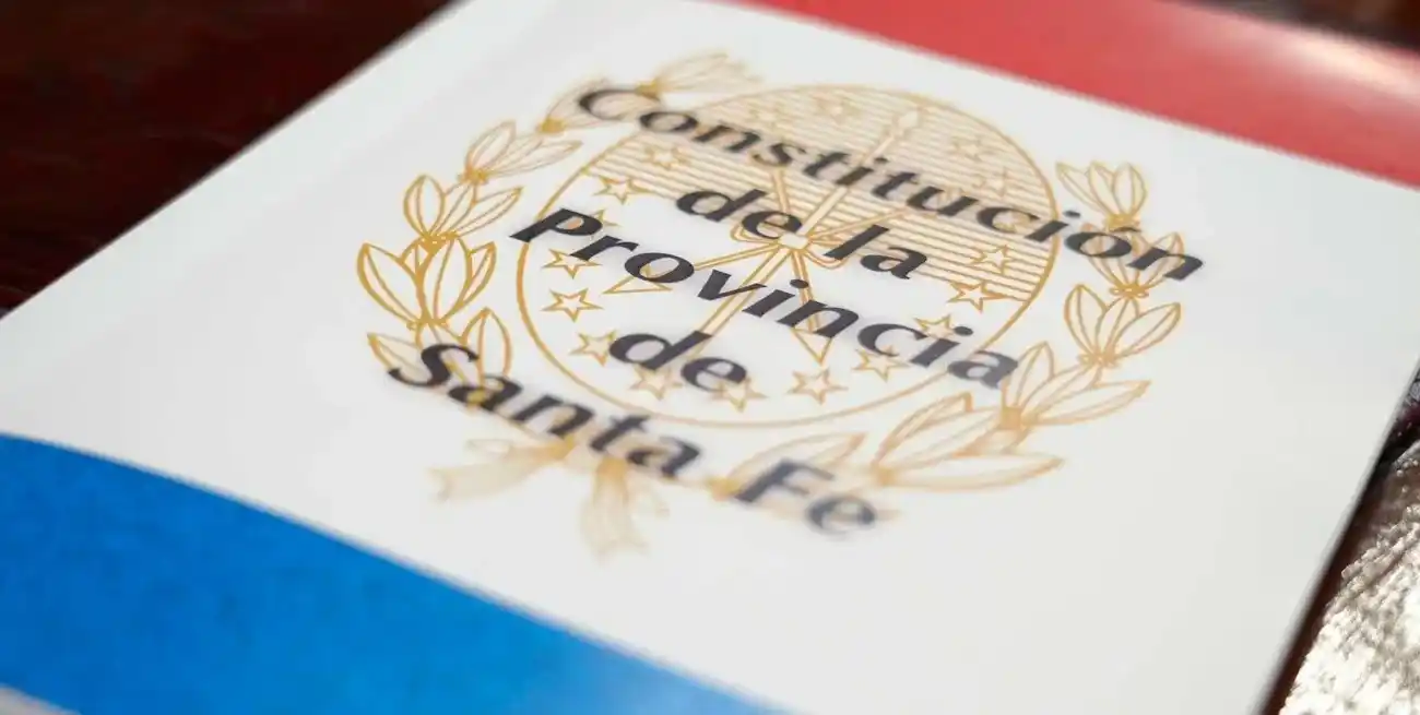 La Constitución santafesina sería reformada durante el invierno próximo. Foto: Ilustración.
