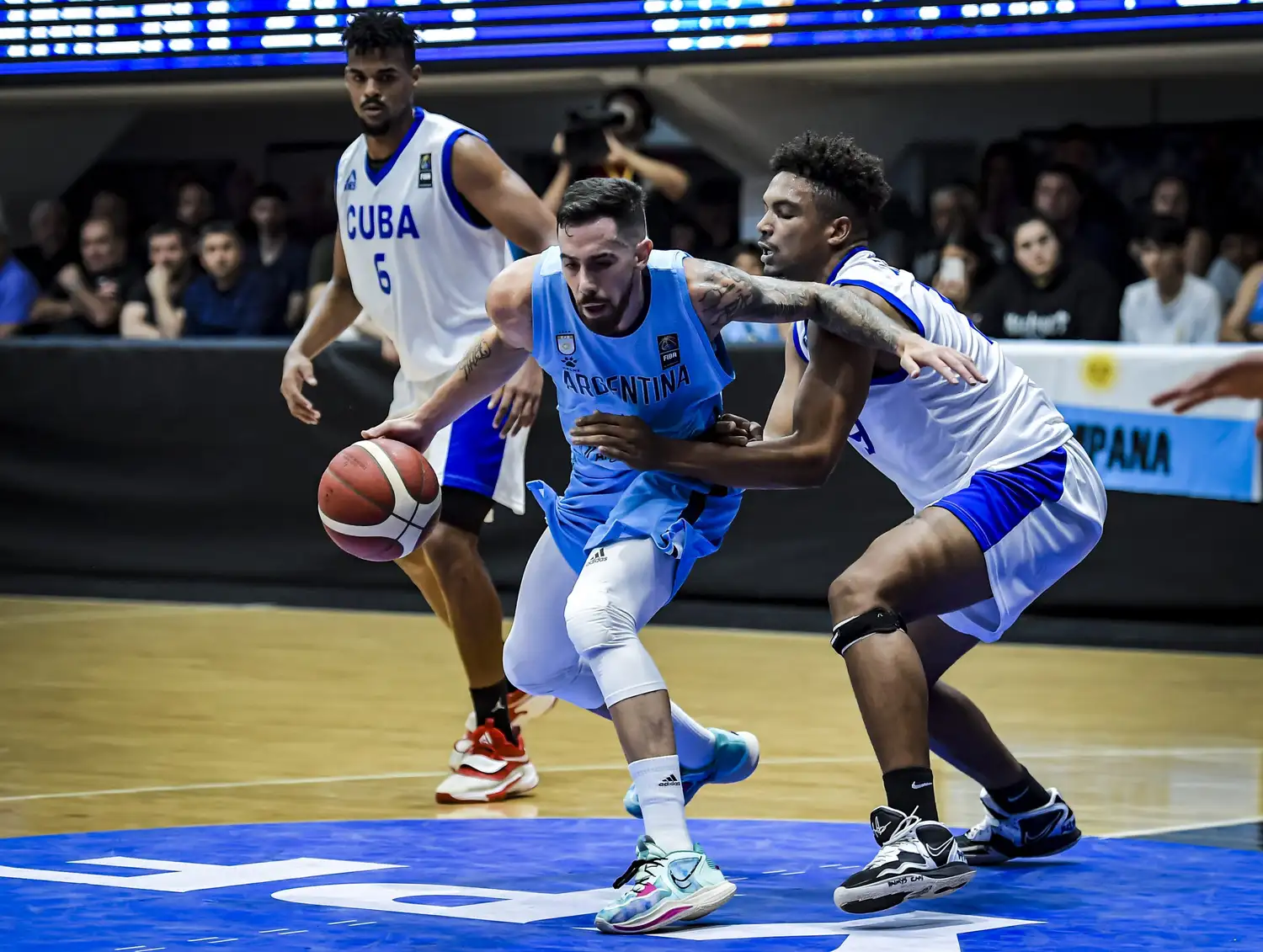 Argentina ganó frente a Cuba y está en semifinales