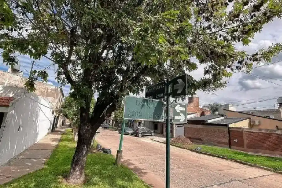 Santo Tomé: le robaron 1.5 millones de pesos en una entradera y le acuchillaron su perro