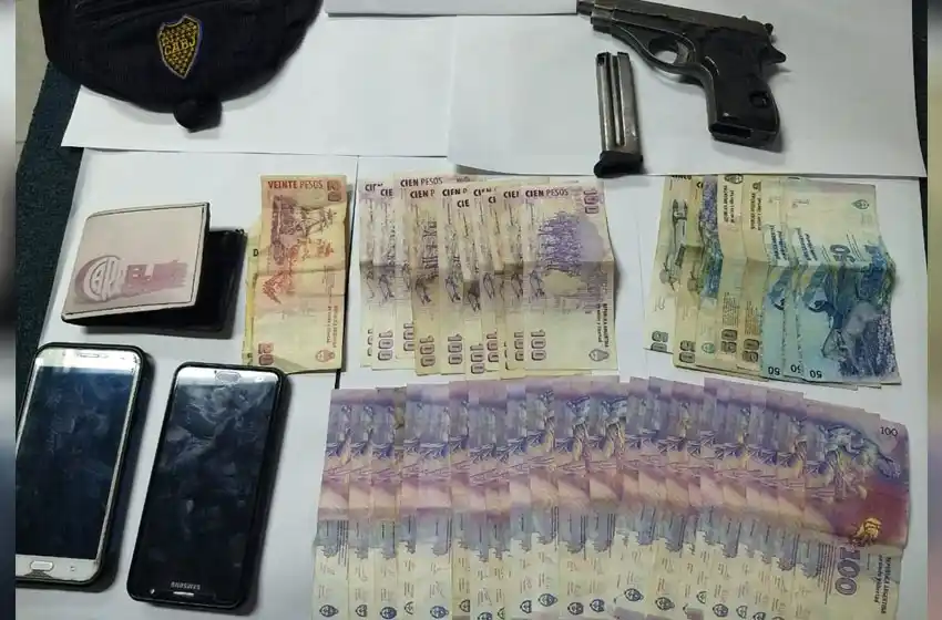 Detienen a dos jóvenes armados tras una persecución en la ruta