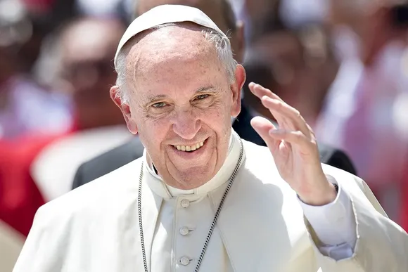 Dónde pidió ser enterrado Francisco, con qué ataúd y qué dirá el epitafio de su tumba