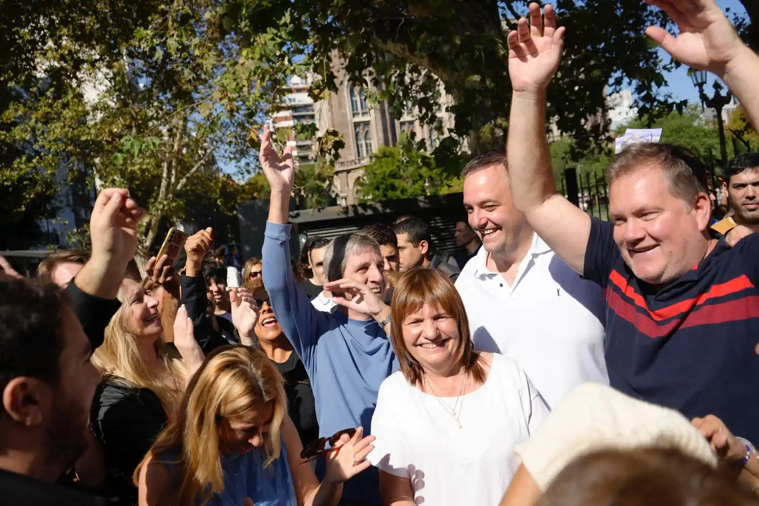Patricia Bullrich rompe formalmente con el PRO y se afilia a La Libertad Avanza