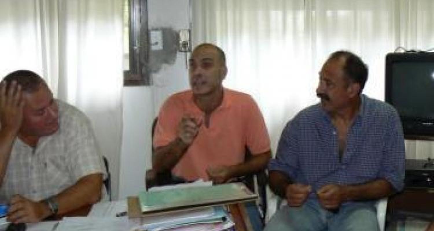 El Dr. Carlos Piola asumió en Bromatología y anunció campañas de prevención