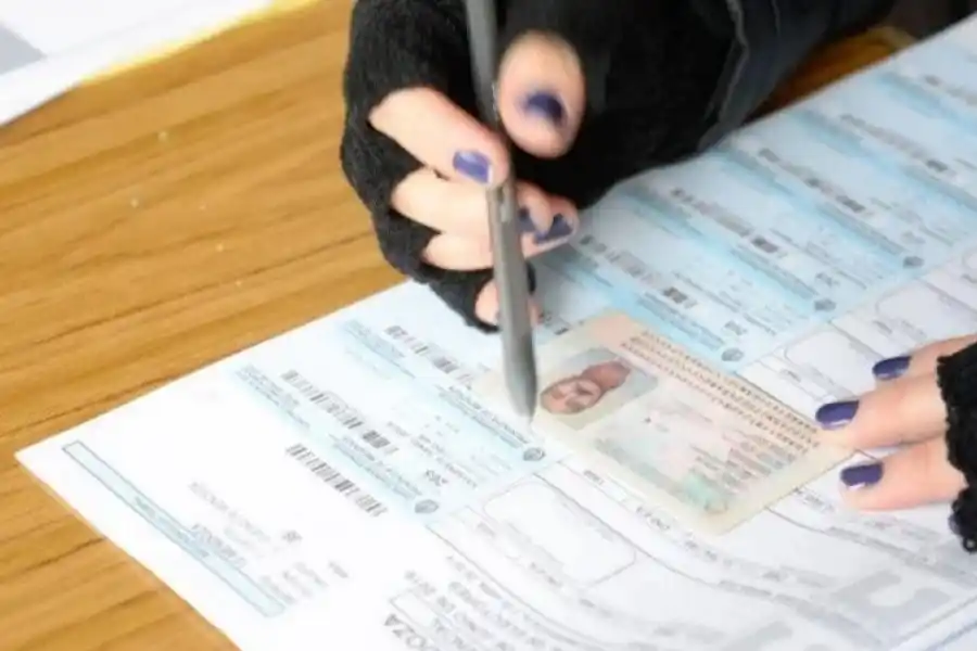 ¿Con qué documento se puede ir a votar el domingo en Santa Fe?