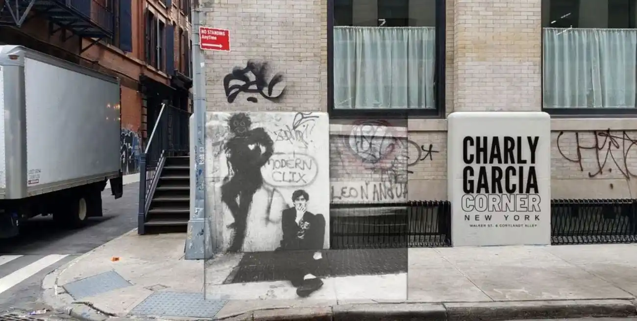 El homenaje está en el cruce de las calles Walker St. y Cortlandt Alley en Nueva York.