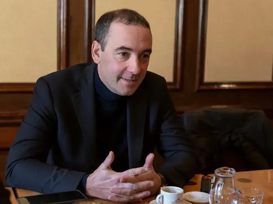 Piden citar a indagatoria a Francisco Adorni por presuntas irregularidades en sus declaraciones juradas
