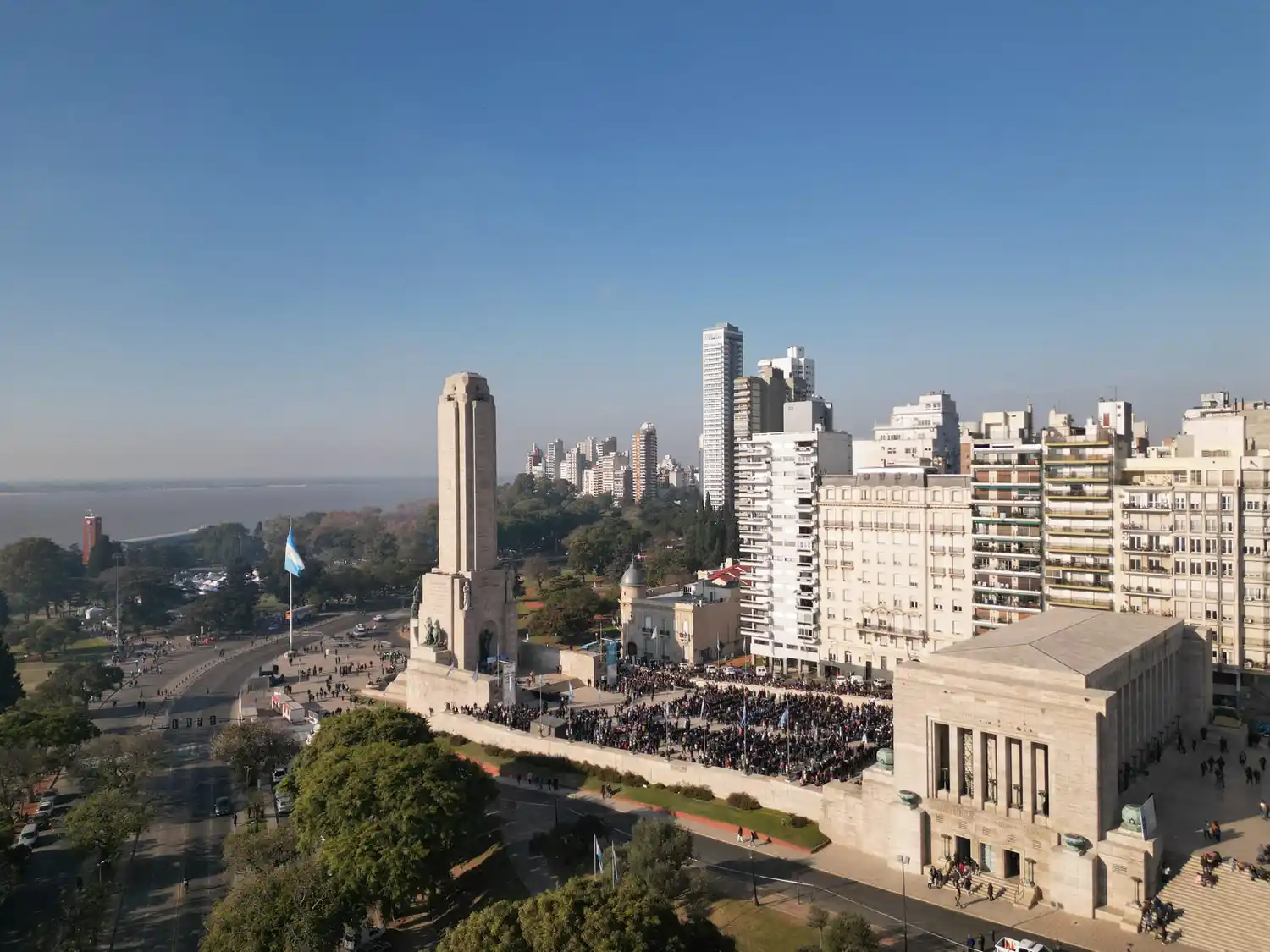 Una tesis que aborda cómo se combate la tasa de homicidio más alta del país