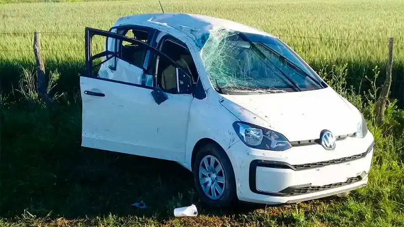 Despiste y vuelco en ruta Crespo-Racedo