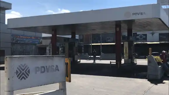 En Barquisimeto prohibieron pernoctas para tanquear gasolina