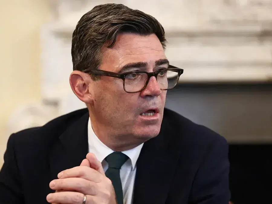 Reino Unido respondió a Milei por Malvinas: "Nuestras fuerzas armadas están en estado de alerta las 24 horas del día"