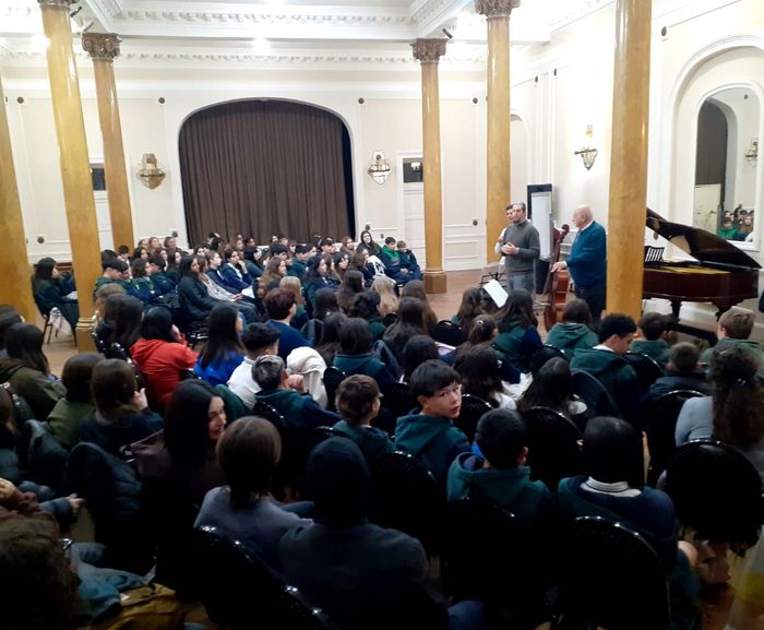 El Trío de Cámara de la Unicen realizó conciertos para las escuelas de Tandil