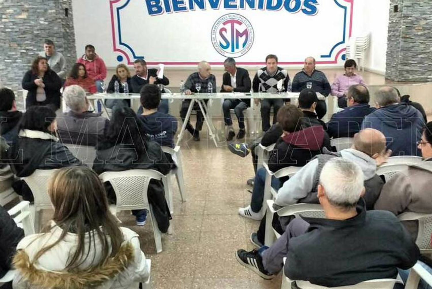 Municipales inician retención de tareas por falta de pagos de sueldos