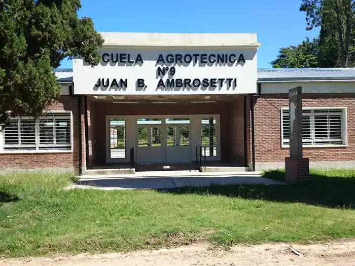 Remenbranza de la Escuela Agrotécnica- Prof. Alejandro Vaccari