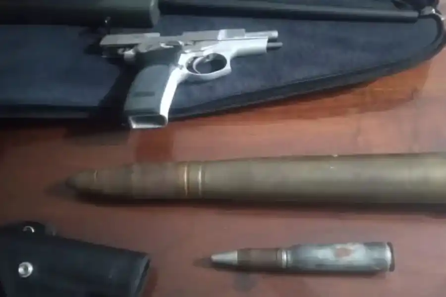 Un allanamiento por maltrato animal terminó con el secuestro de munición antiaérea