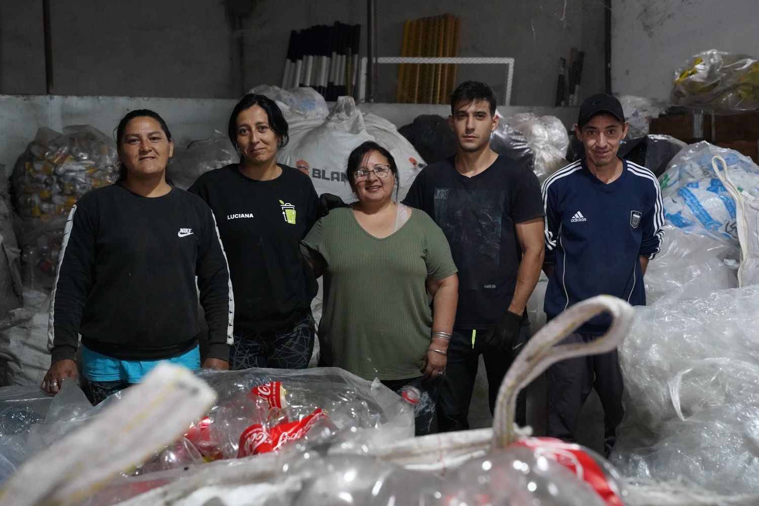 Los integrantes de la cooperativa San Francisco Recicla.