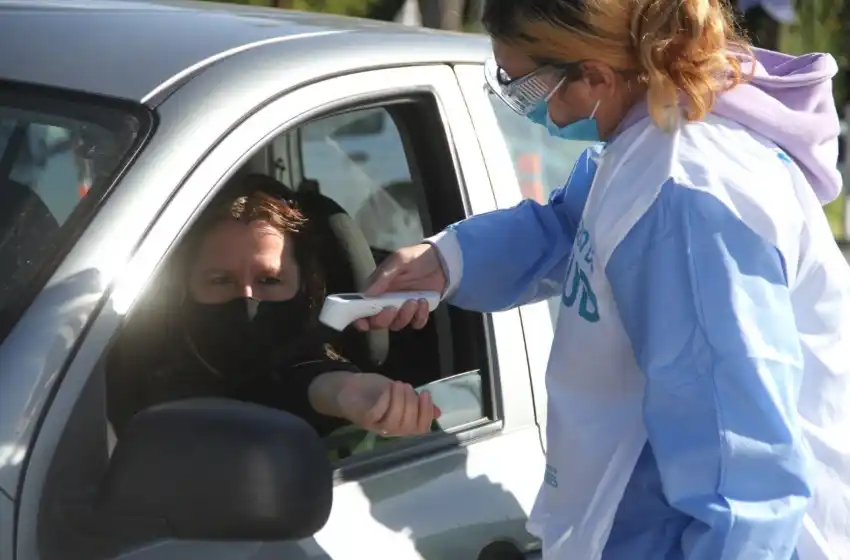 Realizan controles sanitarios en el acceso a Mar del Plata