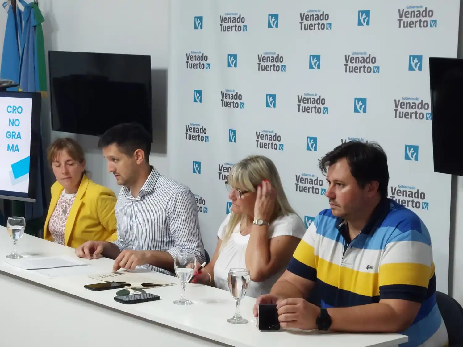 Laura Gabusi, Facundo Rebasti, Verónica Ruiz y Sebastián Roma.