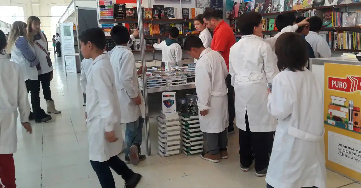 Feria del Libro: ya asistieron más de 10 mil personas