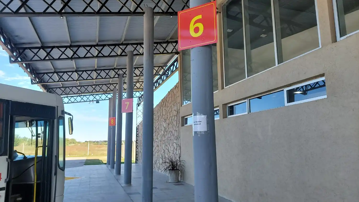 La nueva terminal de San Pedro. Foto: La Opinión.