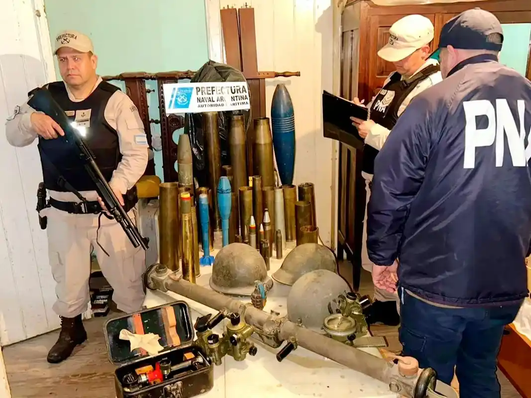 Bullrich calificó como “un auténtico arsenal de guerra” al cargamento secuestrado en Entre Ríos