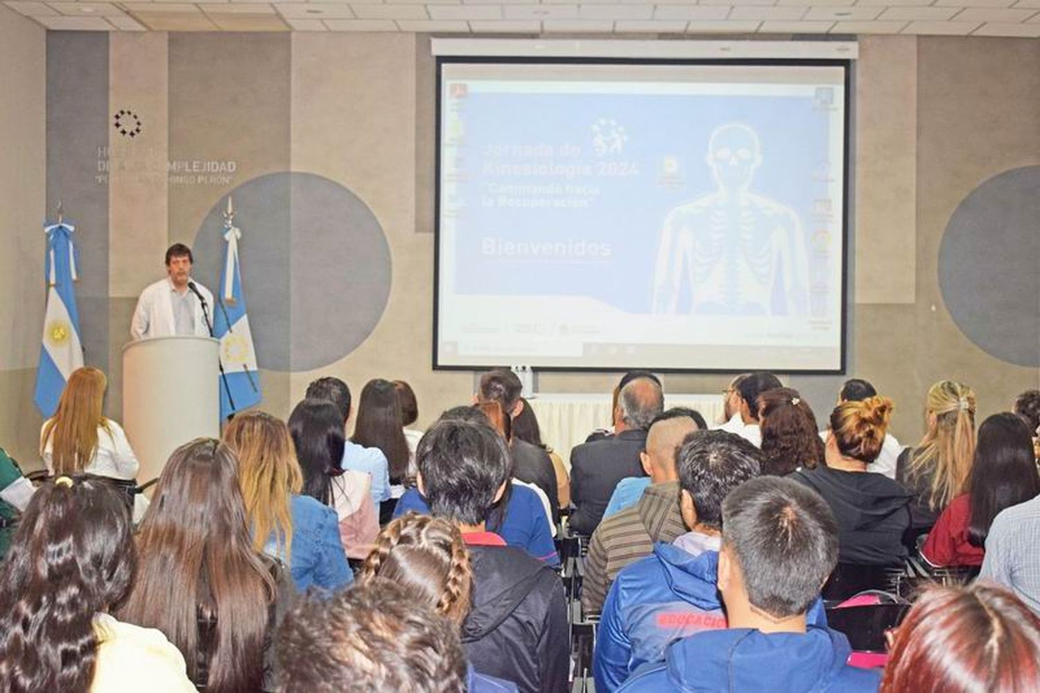 HAC: Gran convocatoria en jornadas de Kinesiología