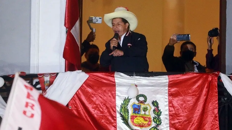 Castillo se adjudicó el triunfo en el balotaje presidencial
