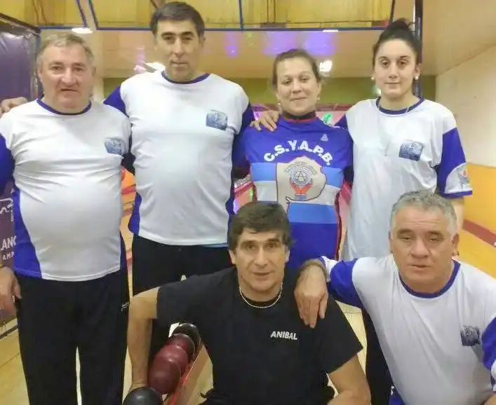 Círculo comenzó en punta la Copa de Sextetos 2017