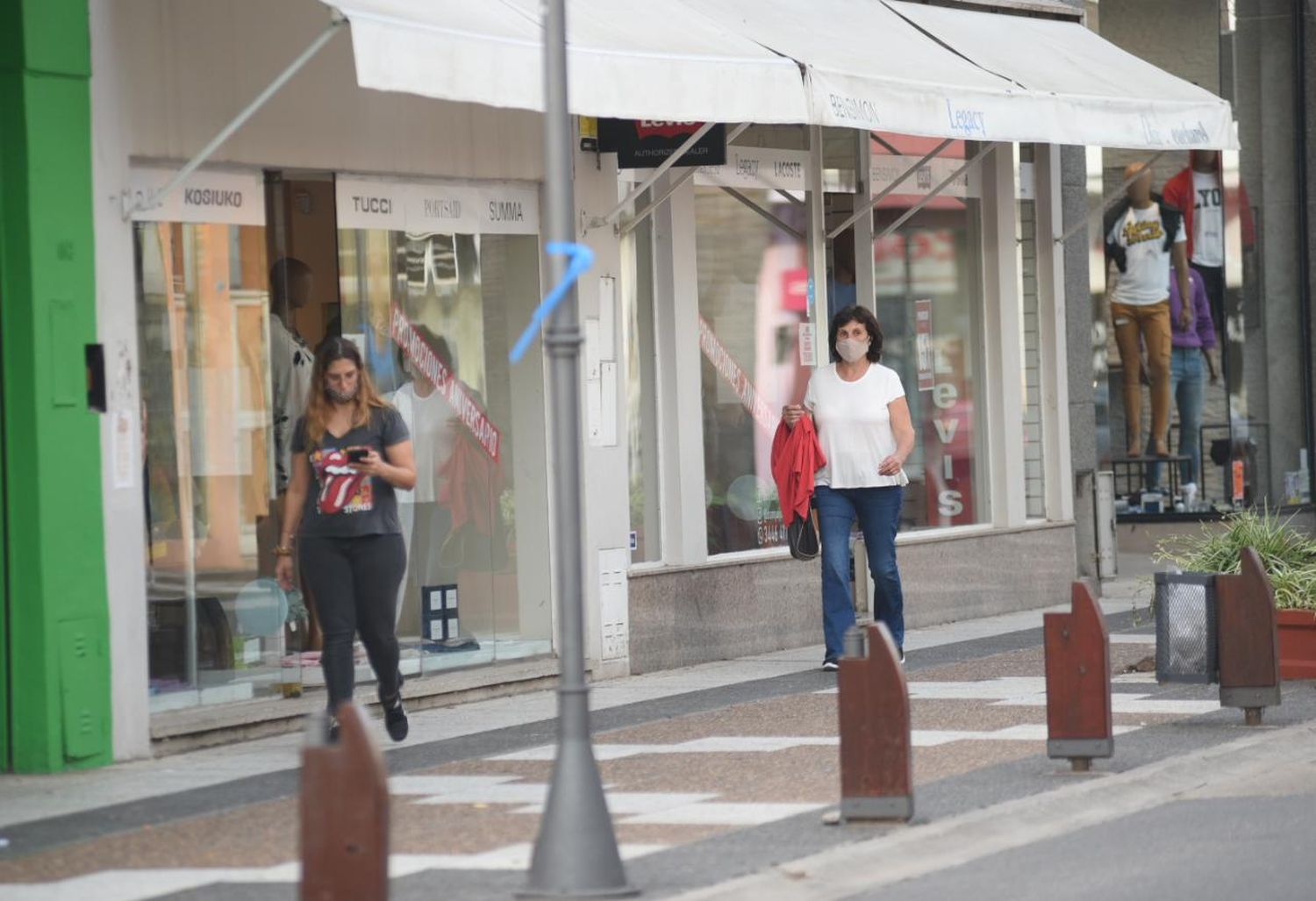 Volvió el sol y sube la temperatura, pero ¿asoman tormentas?: Cómo estará el finde en la ciudad